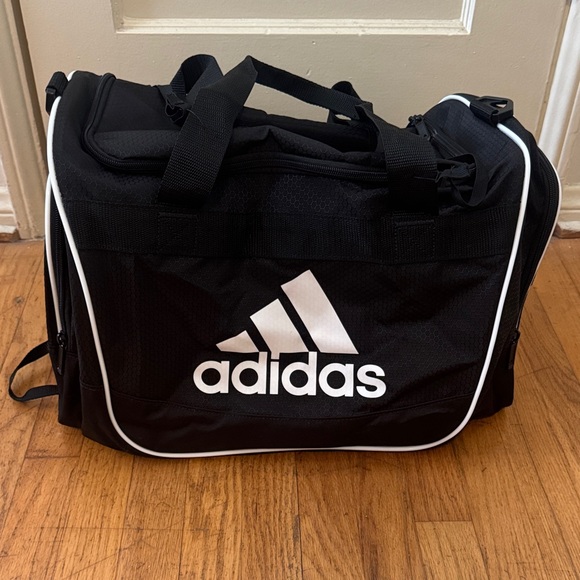 LA Kings x Adidas Duffel Bag - Picture 1 of 8